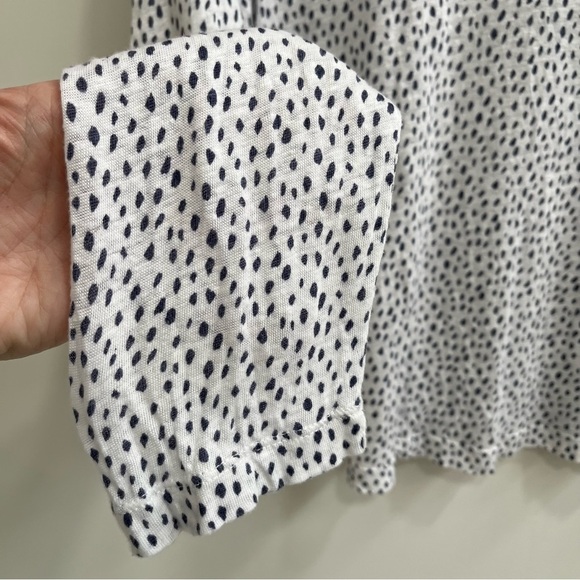 RAILS Women’s SAMI SPOTTED White Black Drop Shoulder Linen Blend V-Neck Top - Picture 4 of 9